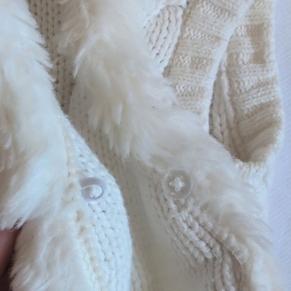 koala baby ivory cable knit sweater vest with faux fur trim 9 months baby girl - Picture 5 of 6